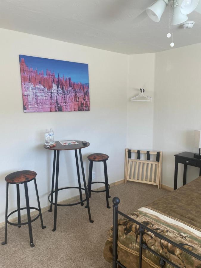 Bryce Canyon Country Inn トロピック エクステリア 写真